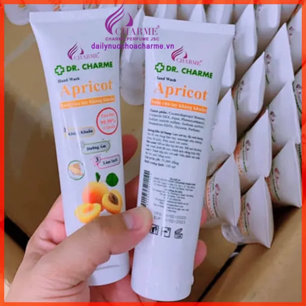 Nước Rửa Tay DR. CHARME Apricot 100ml