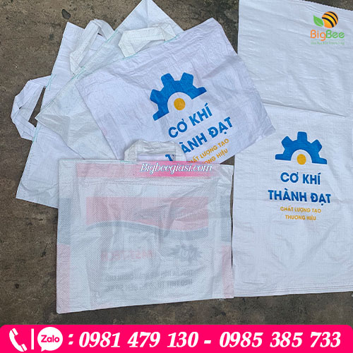 Bao tải có quai đựng hàng cơ khí in logo Bao tải có quai đựng hàng cơ khí in logo