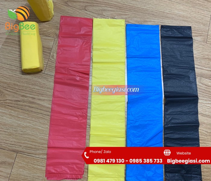 Túi đựng rác cuộn có 4 màu để lựa chọn Túi đựng rác cuộn có 4 màu để lựa chọn