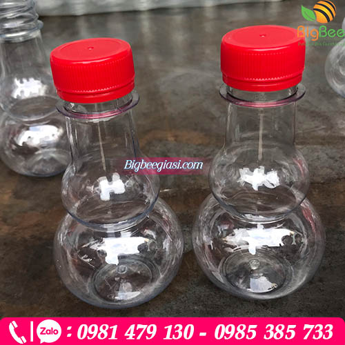 Chai nhựa đựng rượu đám cưới Chai nhựa đựng rượu đám cưới