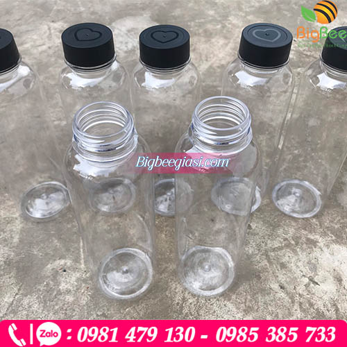 Chai nhựa tròn nắp đen