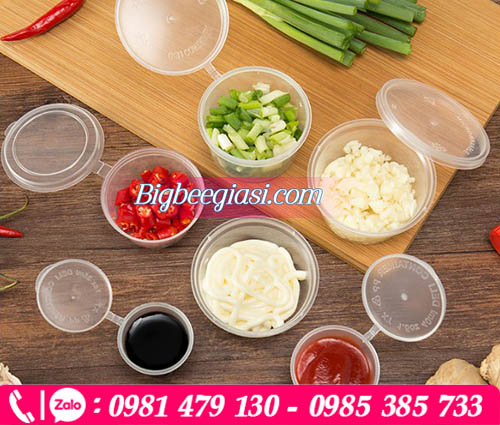 Chén đựng nước chấm màu trong suốt nắp liền