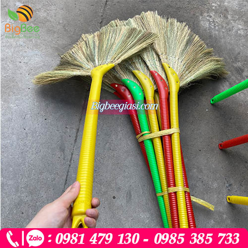 Chổi quét nhà cán nhựa dài Chổi quét nhà cán nhựa dài
