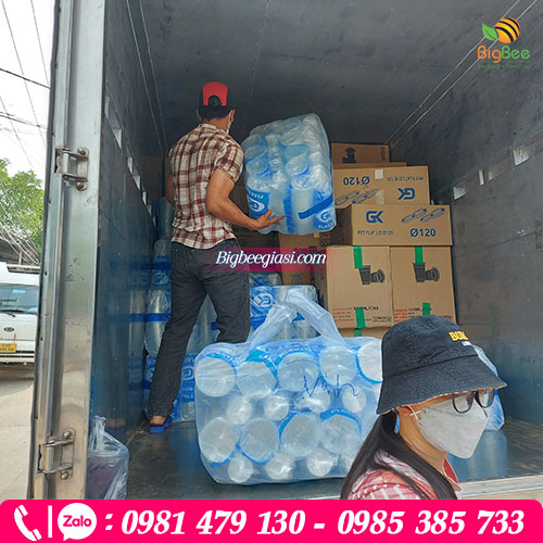 Thu Hồng chuyên cung cấp sỉ các loại ly nhựa giá rẻ Thu Hồng chuyên cung cấp sỉ các loại ly nhựa giá rẻ