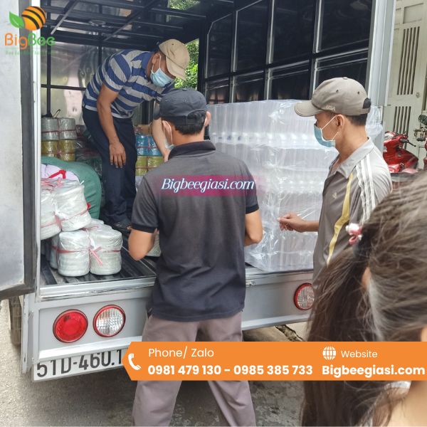 Thu Hồng - Địa chỉ cung cấp chai nhựa pet giá sỉ rẻ tại TpHCM Thu Hồng - Địa chỉ cung cấp chai nhựa pet giá sỉ rẻ tại TpHCM