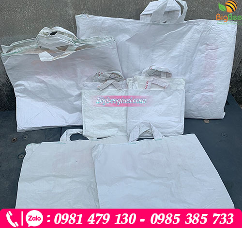 Bao có quai nhiều kích thước để lựa chọn Bao có quai nhiều kích thước để lựa chọn