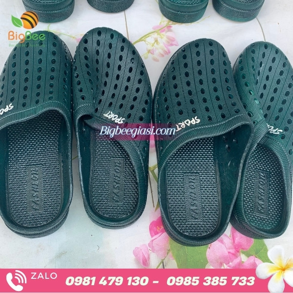 Giày sục đi mưa Giày sục đi mưa