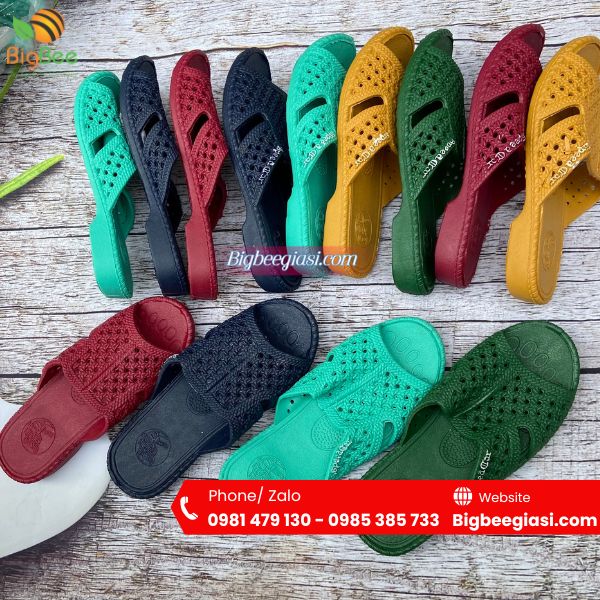 Dép tổ ong quốc dân phù hợp cho cả nam nữ Dép tổ ong quốc dân phù hợp cho cả nam nữ