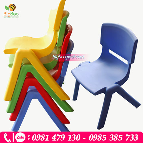 Ghế nhựa đúc mầm non đủ màu phù hợp với nhiều không gian Ghế nhựa đúc mầm non đủ màu phù hợp với nhiều không gian