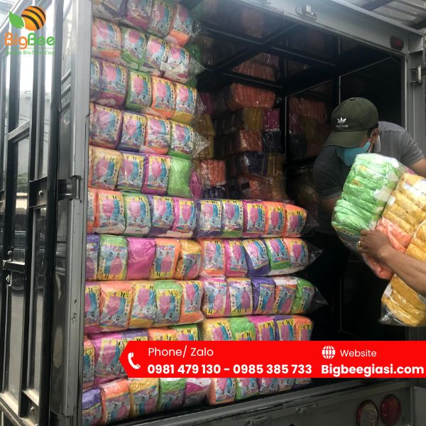 Hỗ trợ giao hàng tận nơi nhanh chóng đúng hẹn Hỗ trợ giao hàng tận nơi nhanh chóng đúng hẹn