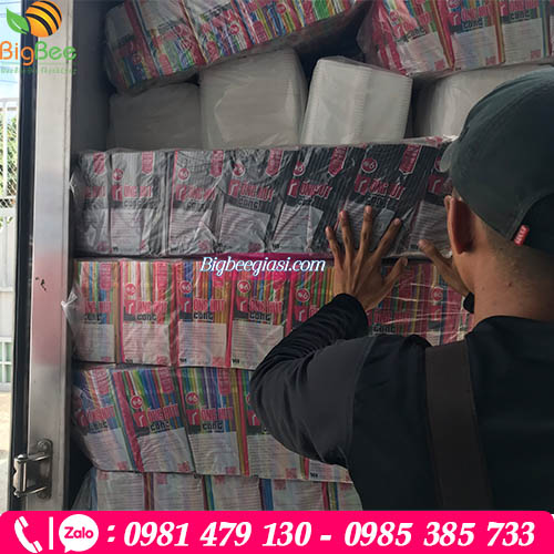 Hỗ trợ giao hàng tận nơi, nhanh chóng đúng hẹn Hỗ trợ giao hàng tận nơi, nhanh chóng đúng hẹn