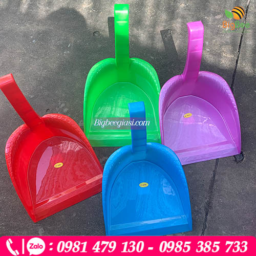 Hốt rác nhựa cán ngắn hình lá Hốt rác nhựa cán ngắn hình lá