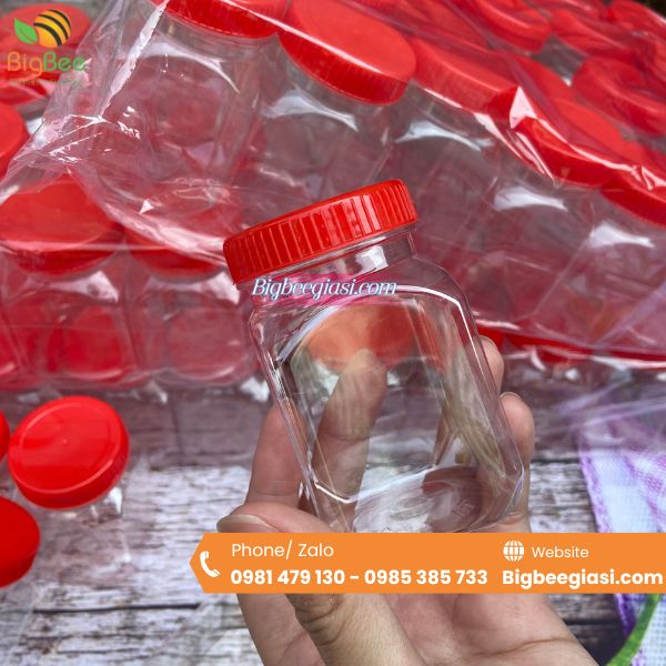 Hũ vuông đẹp trong suốt, không mùi, an toàn khi đựng thực phẩm Hũ vuông đẹp trong suốt, không mùi, an toàn khi đựng thực phẩm