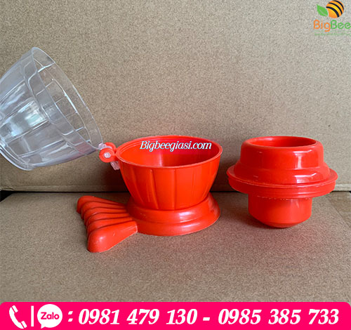 Hũ nhựa đựng tăm có nắp trong dễ quan sát được tăm bên trong Hũ nhựa đựng tăm có nắp trong dễ quan sát được tăm bên trong