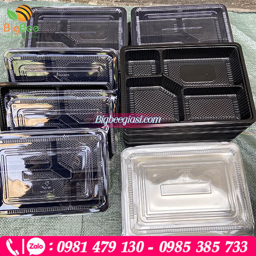 Khay nhựa đen 4 ngăn JB 25 đựng cơm, bún đậu tinh tế sang trọng Khay nhựa đen 4 ngăn JB 25 đựng cơm, bún đậu tinh tế sang trọng