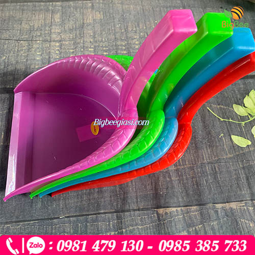 Hốt rác nhựa phù hợp với đa dạng nhu cầu khác nhau. Hốt rác nhựa phù hợp với đa dạng nhu cầu khác nhau.