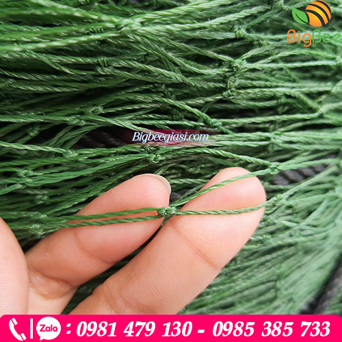 Lưới nhựa làm chuồng nuôi gà