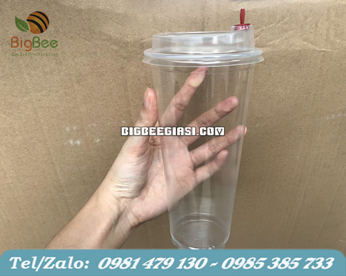 ly nhựa nút tim 700ml