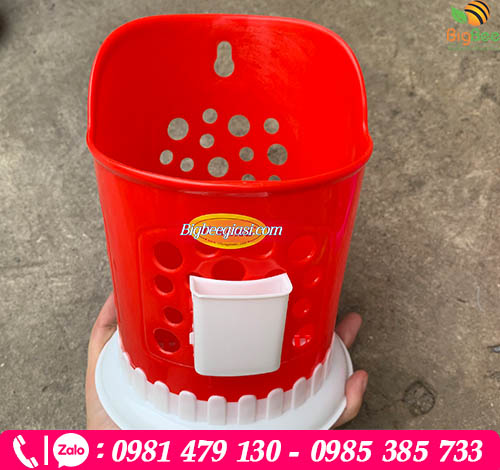 Đế ống đũa có thể tháo rời để vệ sinh Đế ống đũa có thể tháo rời để vệ sinh