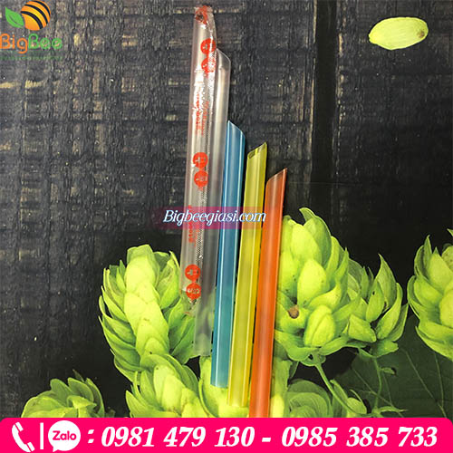 Ống hút nhiều màu