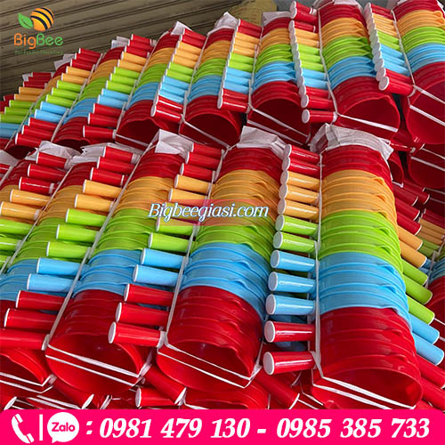 Thu Hồng chuyên cung cấp gáo múc nước nhựa giá rẻ tại TpHCM Thu Hồng chuyên cung cấp gáo múc nước nhựa giá rẻ tại TpHCM