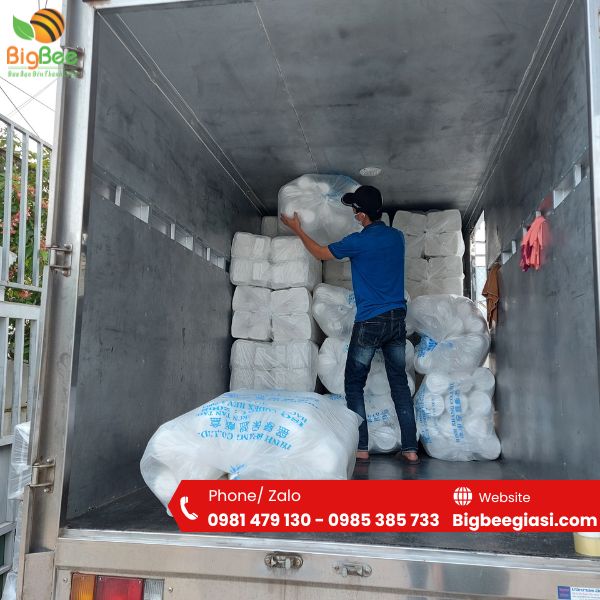 Thu Hồng hỗ trợ giao hàng tận nơi nhanh chóng, đúng hẹn Thu Hồng hỗ trợ giao hàng tận nơi nhanh chóng, đúng hẹn