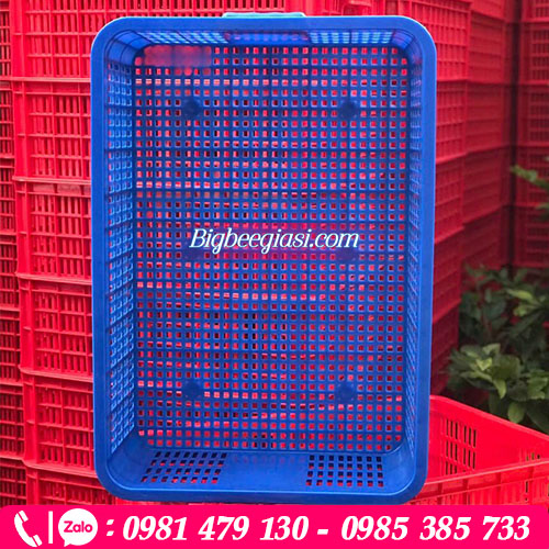 Sóng nhựa màu xanh dương