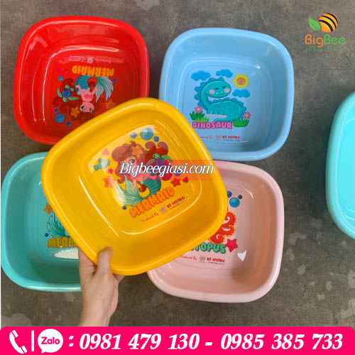 Thau nhựa vuông kiểu dáng hiện đại, độ bền cao Thau nhựa vuông kiểu dáng hiện đại, độ bền cao