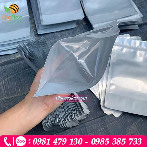 Túi zipper đáy đứng 1 mặt trong 1 mặt bạc