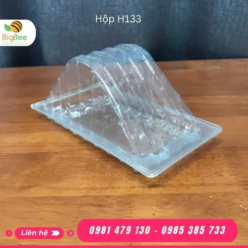 HỘP NHỰA TRONG HÌNH TAM GIÁC H133