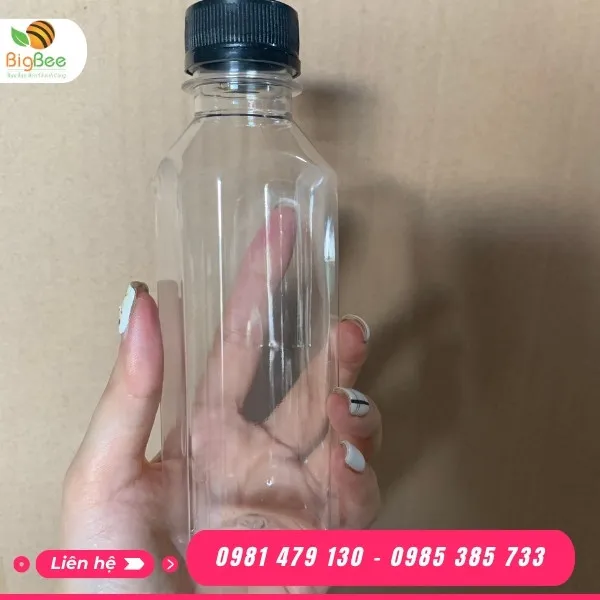 CHAI NHỰA VUÔNG 250ML NẮP ĐEN