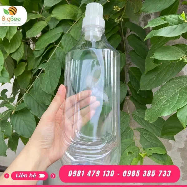 Chai nhựa trong suốt đựng nước lau sàn 1L