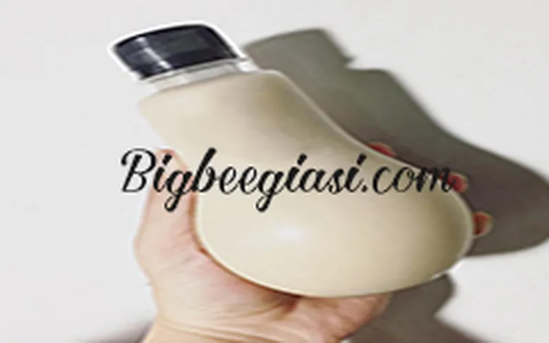 CHAI NHỰA BÓNG ĐÈN TUYỆT ĐẸP, HÚT KHÁCH NGAY TỪ CÁI NHÌN ĐẦU TIÊN