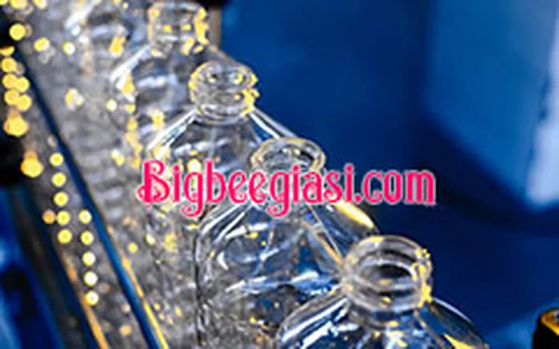 XƯỞNG SẢN XUẤT CHAI NHỰA UY TÍN TẠI TPHCM