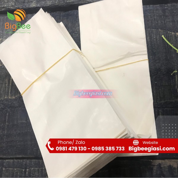 Túi giấy đựng bánh mì chống thấm dầu Túi giấy đựng bánh mì chống thấm dầu