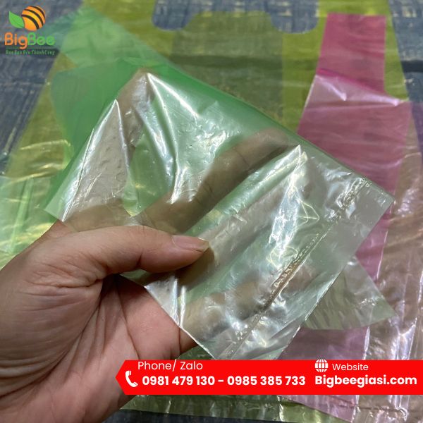 Túi xốp bóng mỡ hàng zin – trong suốt, bề mặt mịn, dẻo dai, chuyên dùng đựng thực phẩm tươi sống. Túi xốp bóng mỡ hàng zin – trong suốt, bề mặt mịn, dẻo dai, chuyên dùng đựng thực phẩm tươi sống.