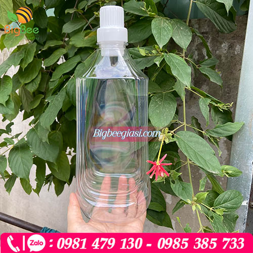 Chai pet trong suốt thu hút ánh nhìn Chai pet trong suốt thu hút ánh nhìn