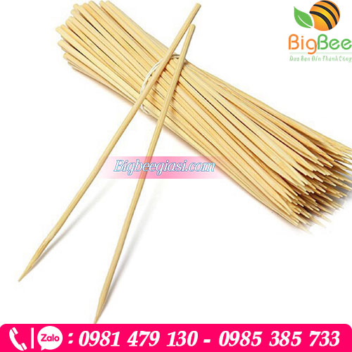 Xiên nướng làm bằng tre