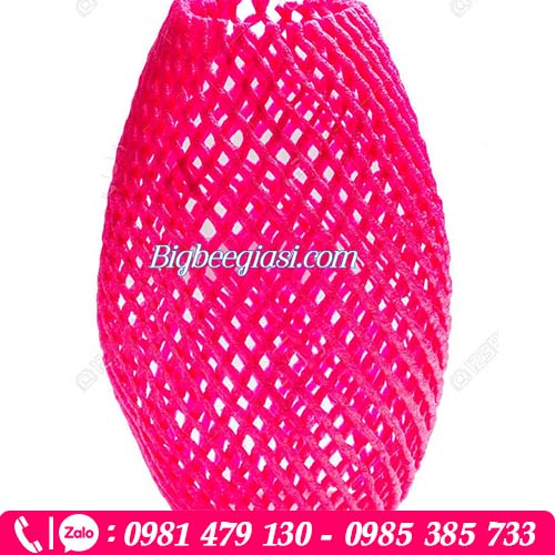 Xốp lưới màu đỏ bọc trái cây