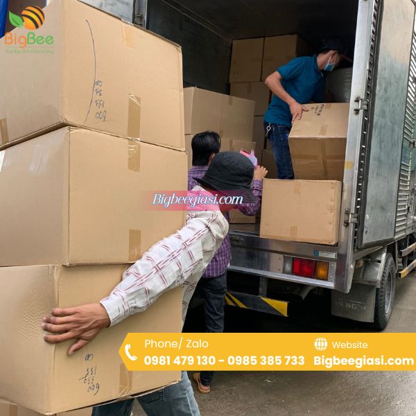 Thu Hồng hỗ trợ giao hàng tận nơi, nhanh chóng, uy tín Thu Hồng hỗ trợ giao hàng tận nơi, nhanh chóng, uy tín