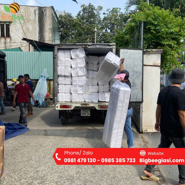 Thu Hồng Chuyên cung cấp hộp xốp đựng thực phẩm giá tốt, nhận in logo theo yêu cầu nhanh rẻ đẹp Thu Hồng Chuyên cung cấp hộp xốp đựng thực phẩm giá tốt, nhận in logo theo yêu cầu nhanh rẻ đẹp