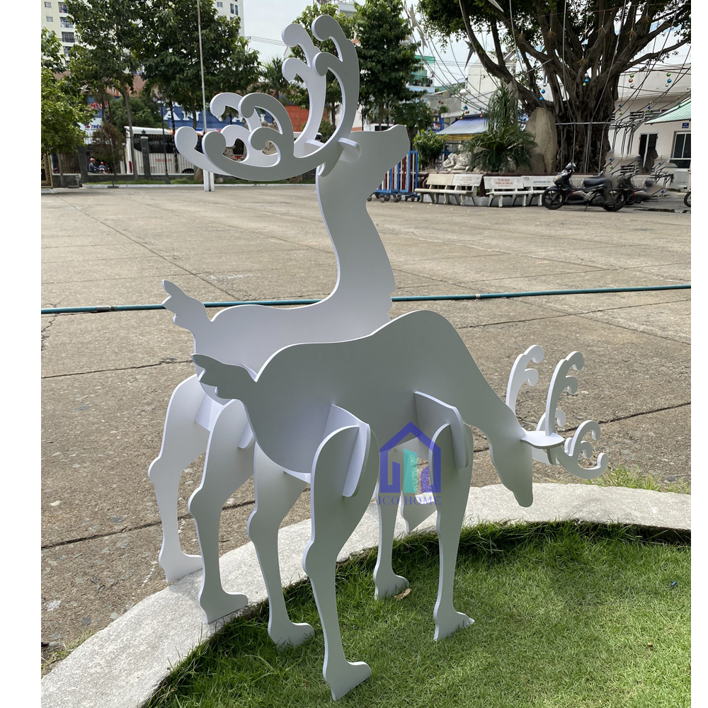 Set 2 con tuần lộc lớn bằng gỗ trang trí Noel