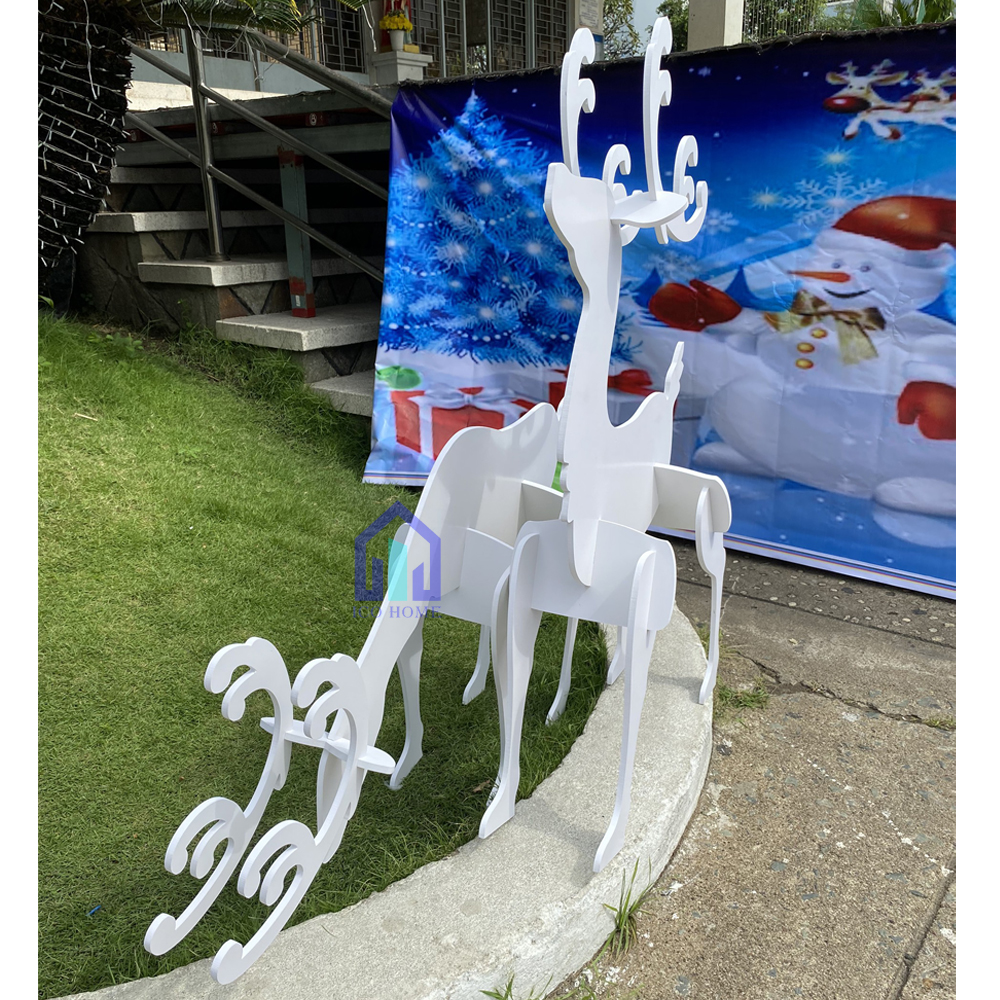 Set 2 con tuần lộc lớn bằng gỗ trang trí Noel