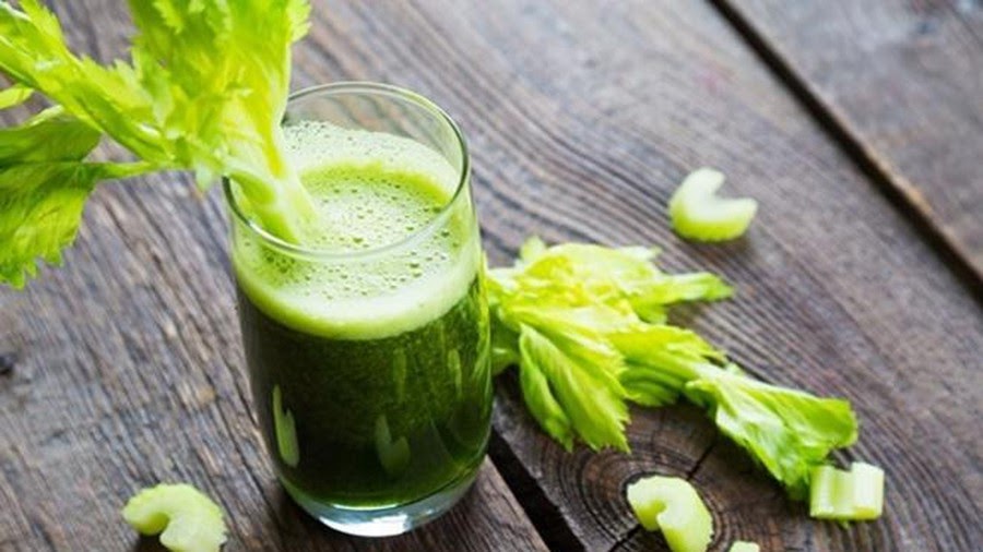 Nước ép cần tây có chứa chất ngăn ngừa oxy hóa, giúp làm sạch đường ruột, hỗ trợ hệ tiêu hóa hoạt động tốt, đào thải mỡ tốt hơn. Nước ép cần tây có chứa chất ngăn ngừa oxy hóa, giúp làm sạch đường ruột, hỗ trợ hệ tiêu hóa hoạt động tốt, đào thải mỡ tốt hơn.