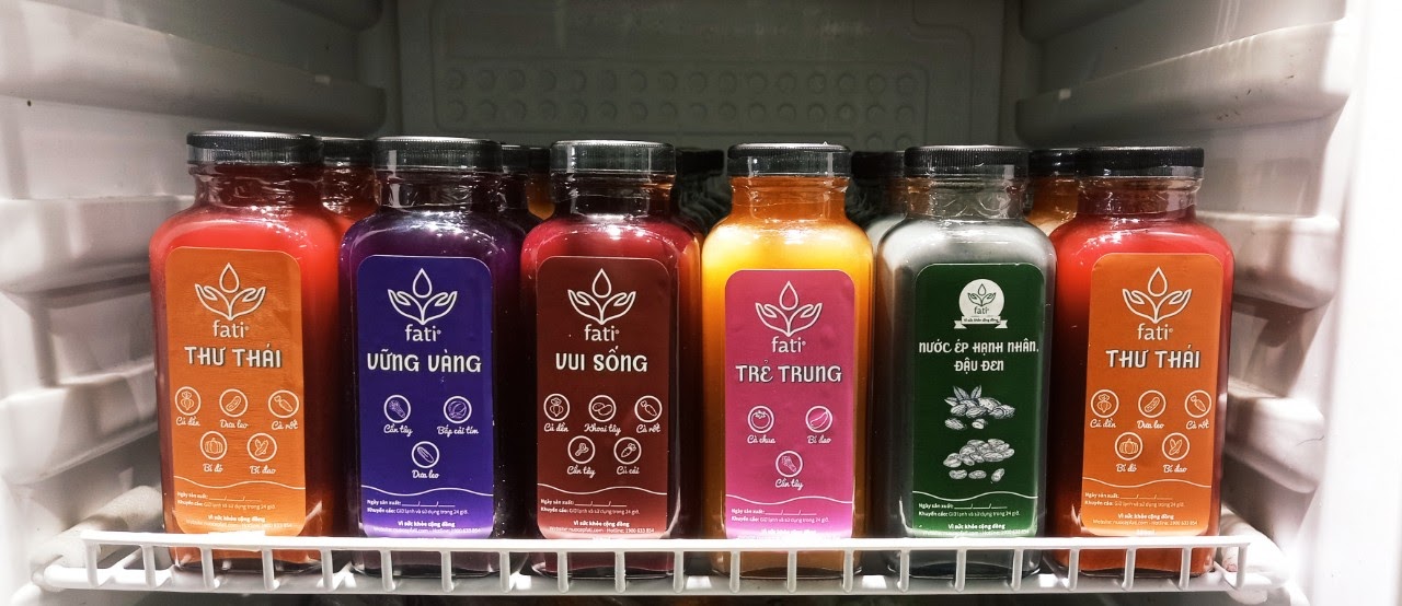 Đánh tan những “lớp mỡ cứng đầu” cùng Nước ép Fati - Nồng nàn được ép từ các rau củ tươi sạch như bó xôi, cà rốt, dưa leo,... và mật ong từ hoa khuynh diệp Đánh tan những “lớp mỡ cứng đầu” cùng Nước ép Fati - Nồng nàn được ép từ các rau củ tươi sạch như bó xôi, cà rốt, dưa leo,... và mật ong từ hoa khuynh diệp