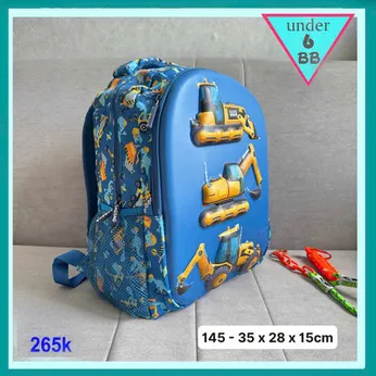 Balo bé trai in 3D nổi hình Xe Cần Cẩu cho bé yêu đi học