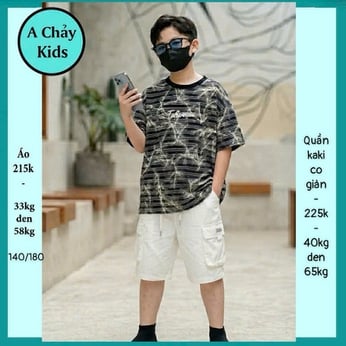 Quần áo bé in sọc style hàn quốc cực ngầu cho bé diện đi chơi , du lịch