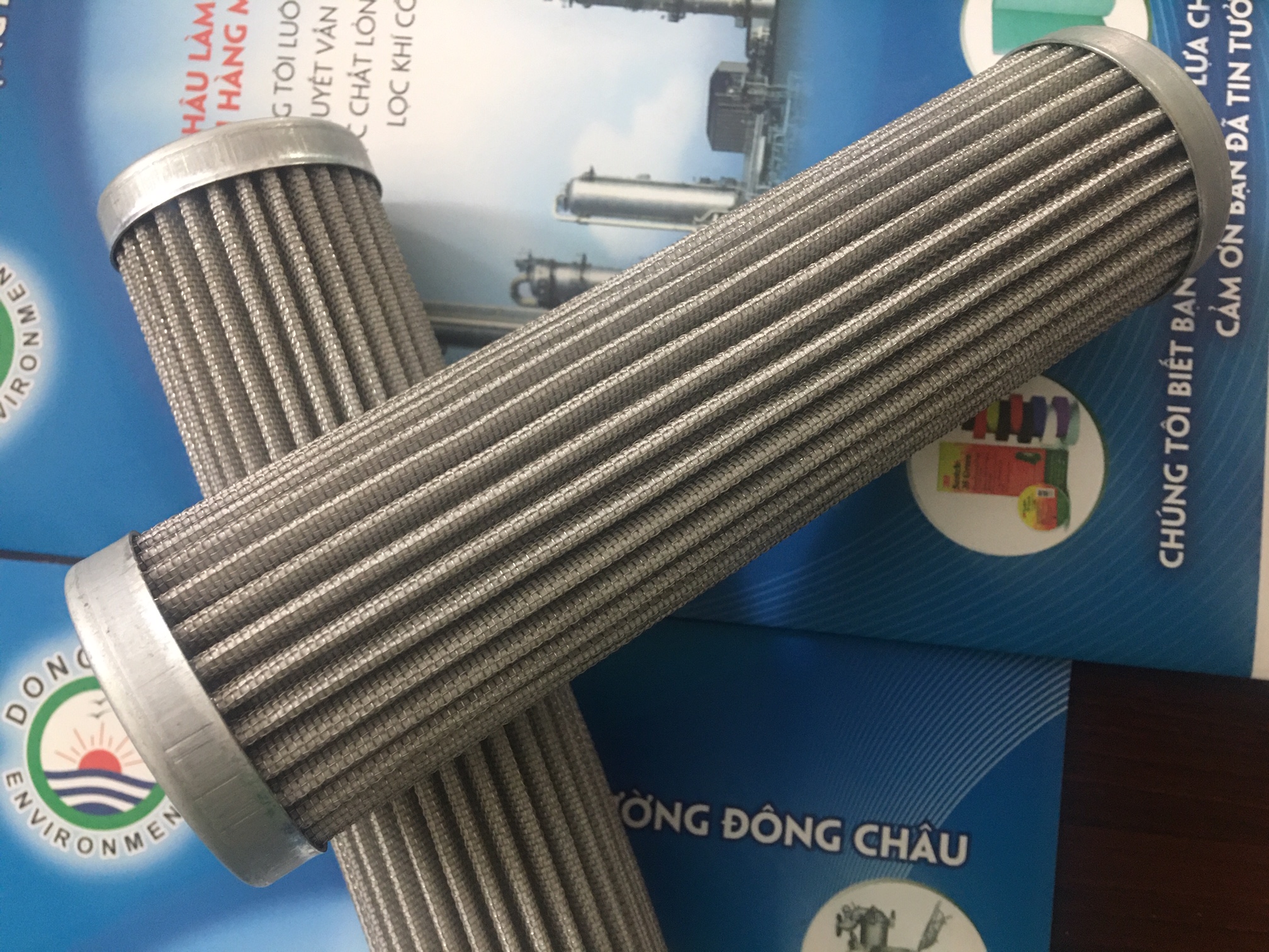 cấu tạo chi tiết bên trong Lõi lọc dầu có nỷ bọc lưới inox