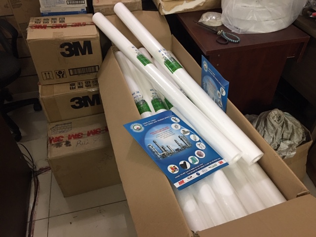 phân phối giá rẻ Lõi Nén 100 Micron 40 Inch Dạng Gòn Xốp Lọc Nước