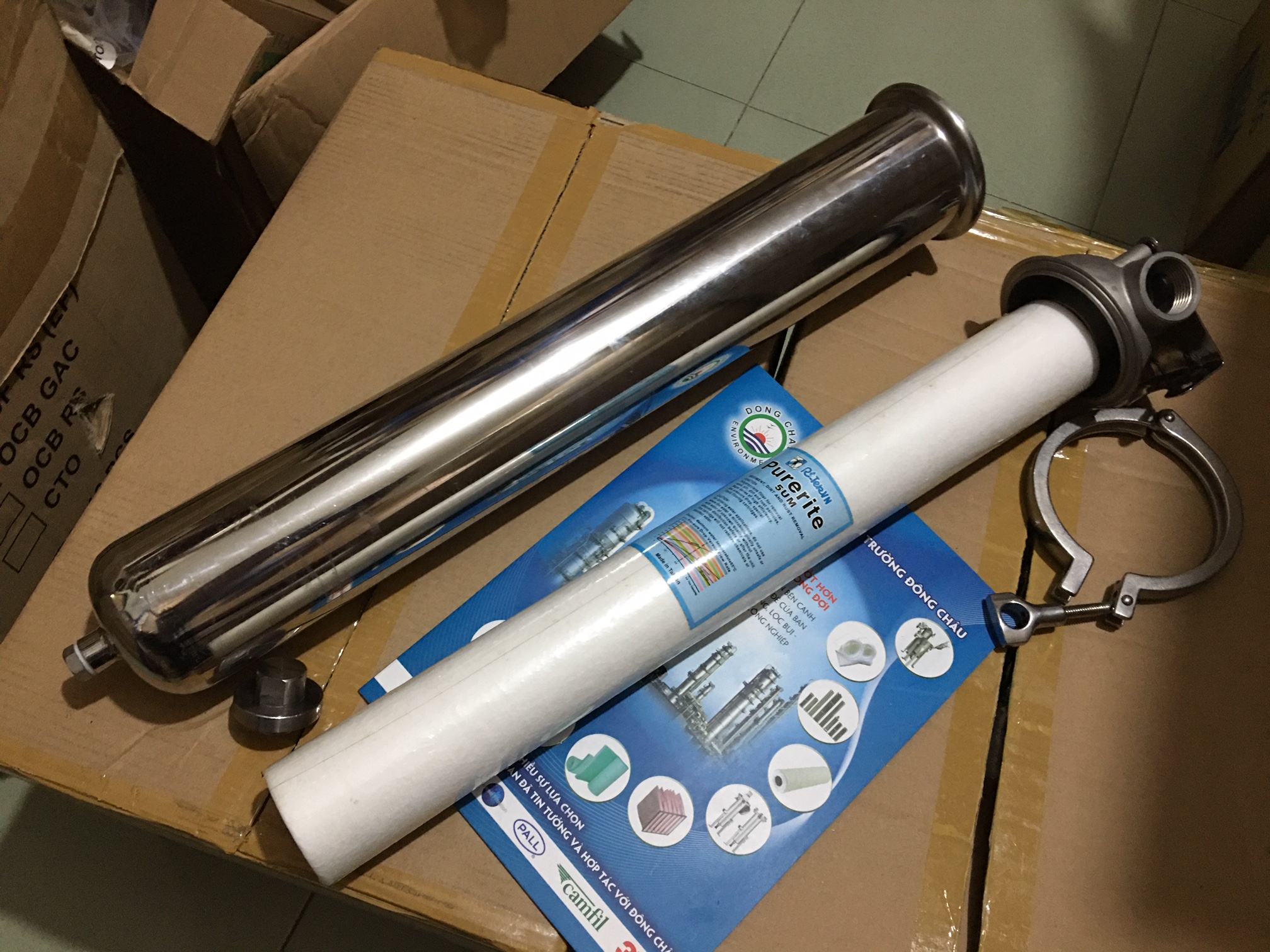 cách lắp lõi lọc vào bên trong Cốc lọc 1 lõi DOE 20 inch Clamp